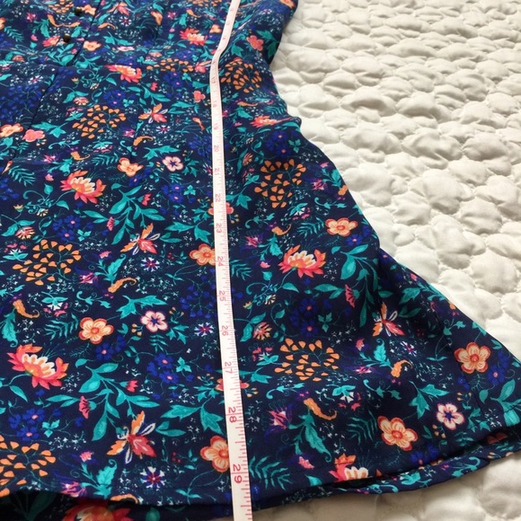 NWT Floral lace romper- free with purchase - Picture 4 of 8